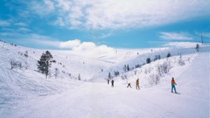 卢卡滑雪2