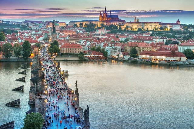 prague-1845560_640