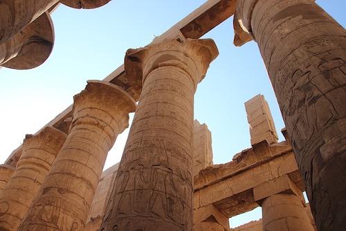 egyptian-temple-2154599_640