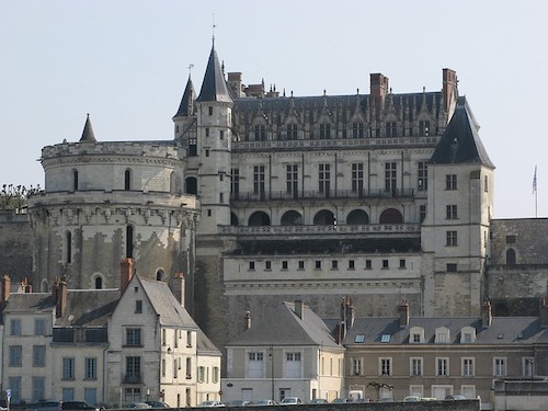 castle-1975942_640