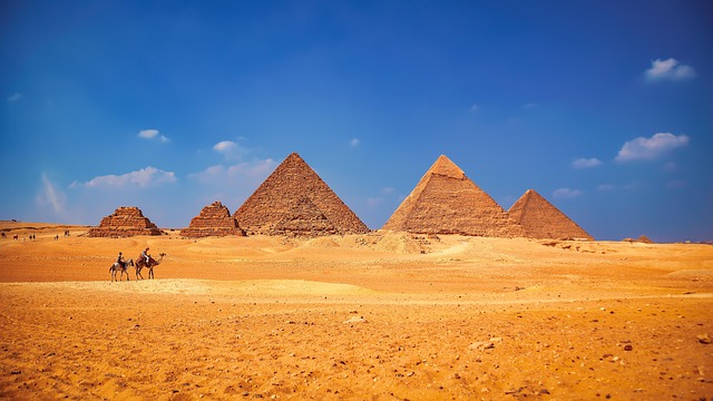 landscape-5584652_640