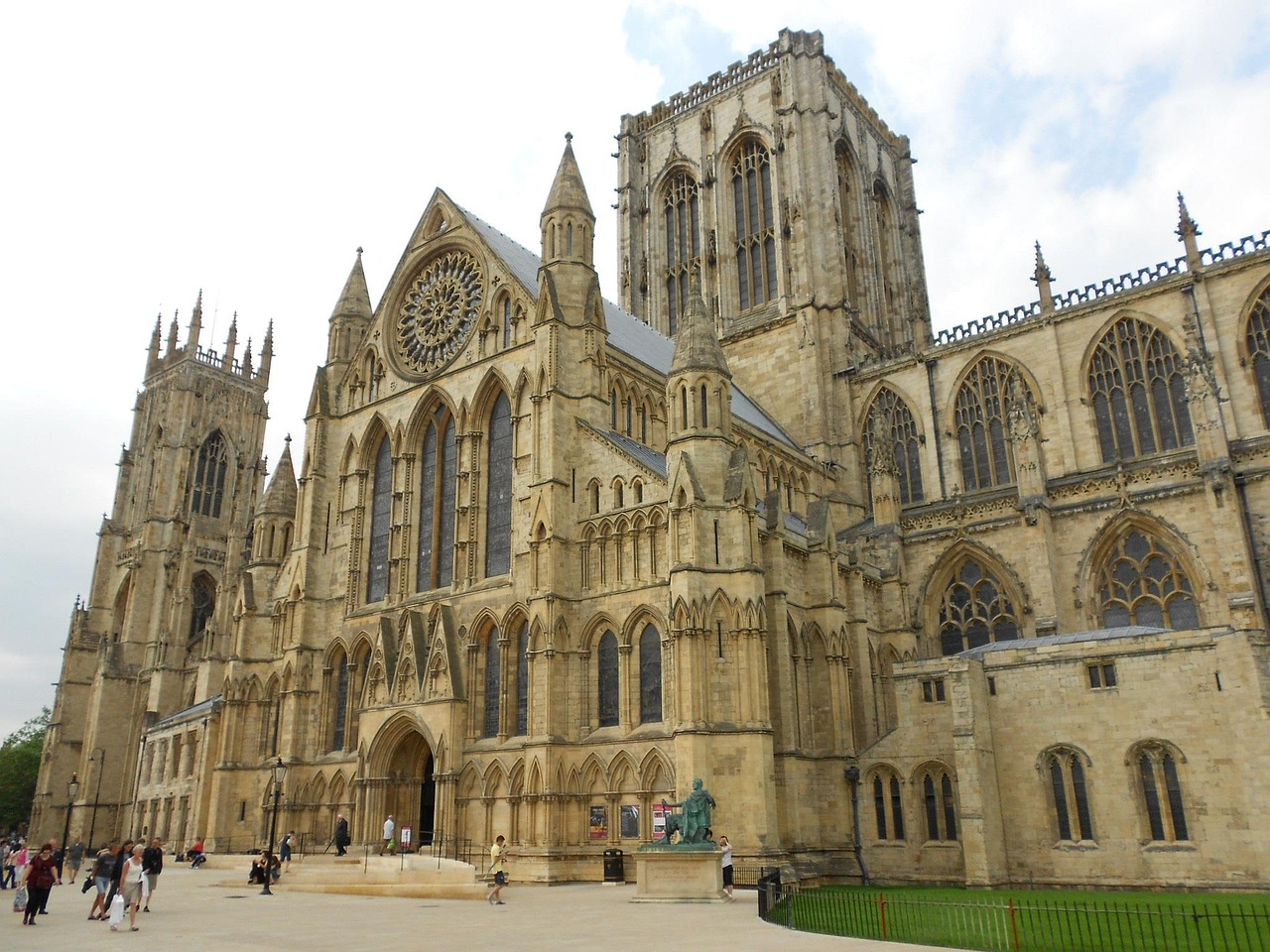 yorkminster-2797690_1280