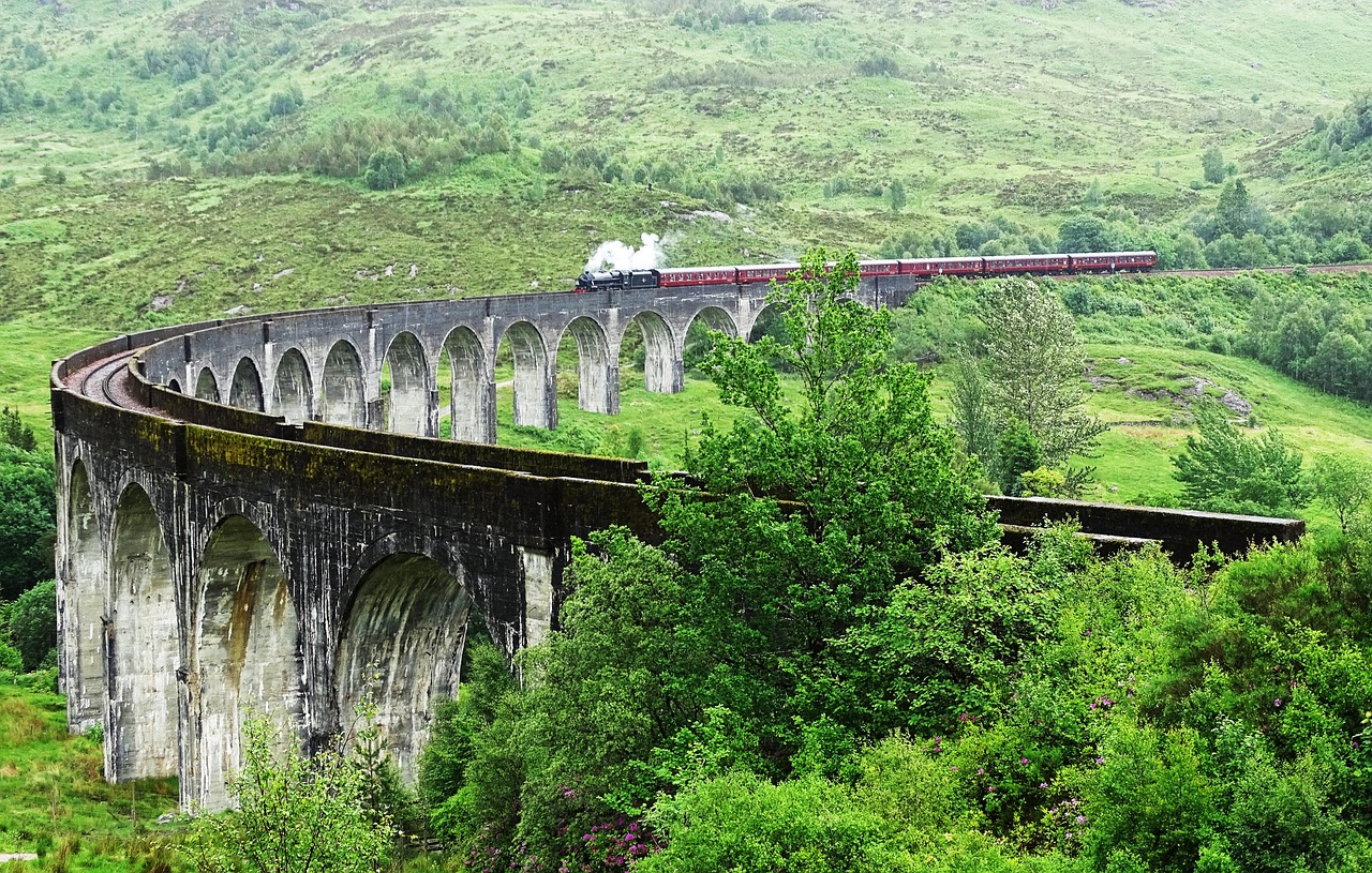 viaduct-5161795_1280