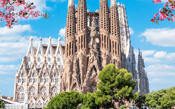 67d389208e40f2272ee9308ed7a6c5e9-327-barcelona- 010-002-barc