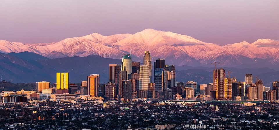 960px-Los_Angeles_with_Mount_Baldy