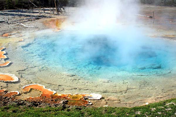 Fountain-Paint-Pot
