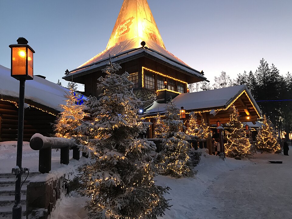 Santa_Claus_Village